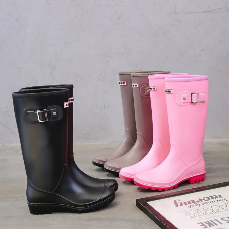 Classic Rain Boots 🖤🌧️