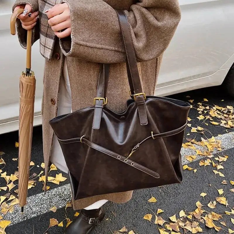 Vintage Everyday Tote Bag 🤎