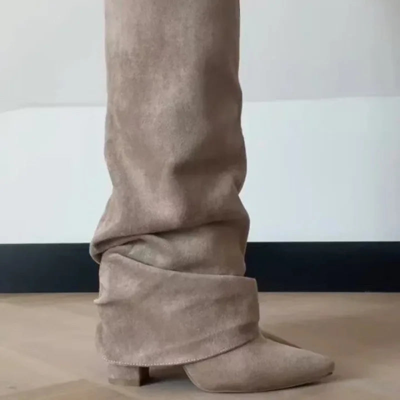 Pointed Knee High Boots 🤎