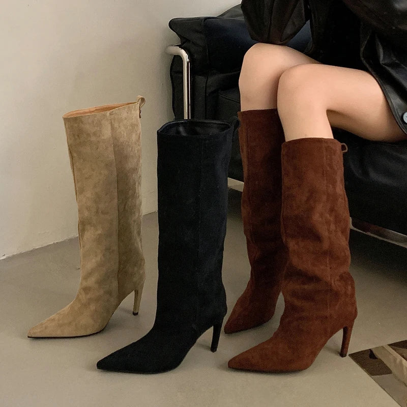 Suede Pointed Knee High Boots 🤎