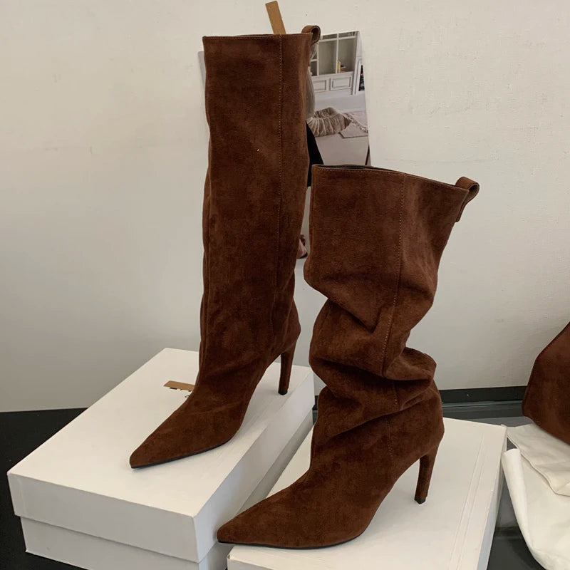 Suede Pointed Knee High Boots 🤎