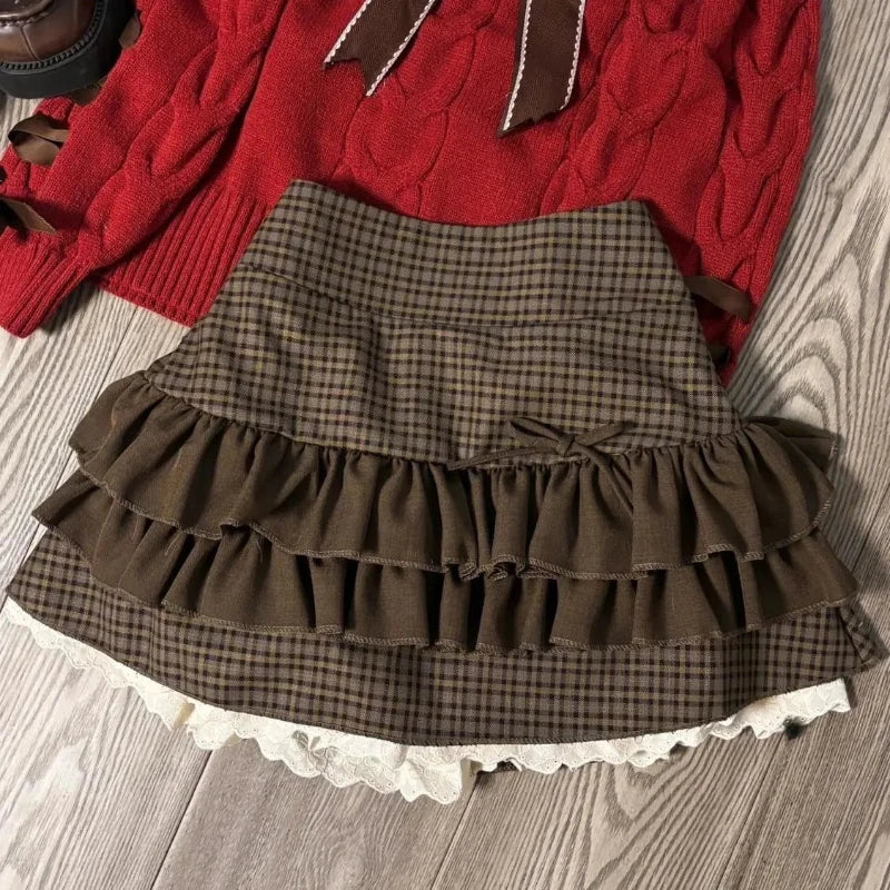 Vintage Lace Ruffle Mini Skirt 🤎
