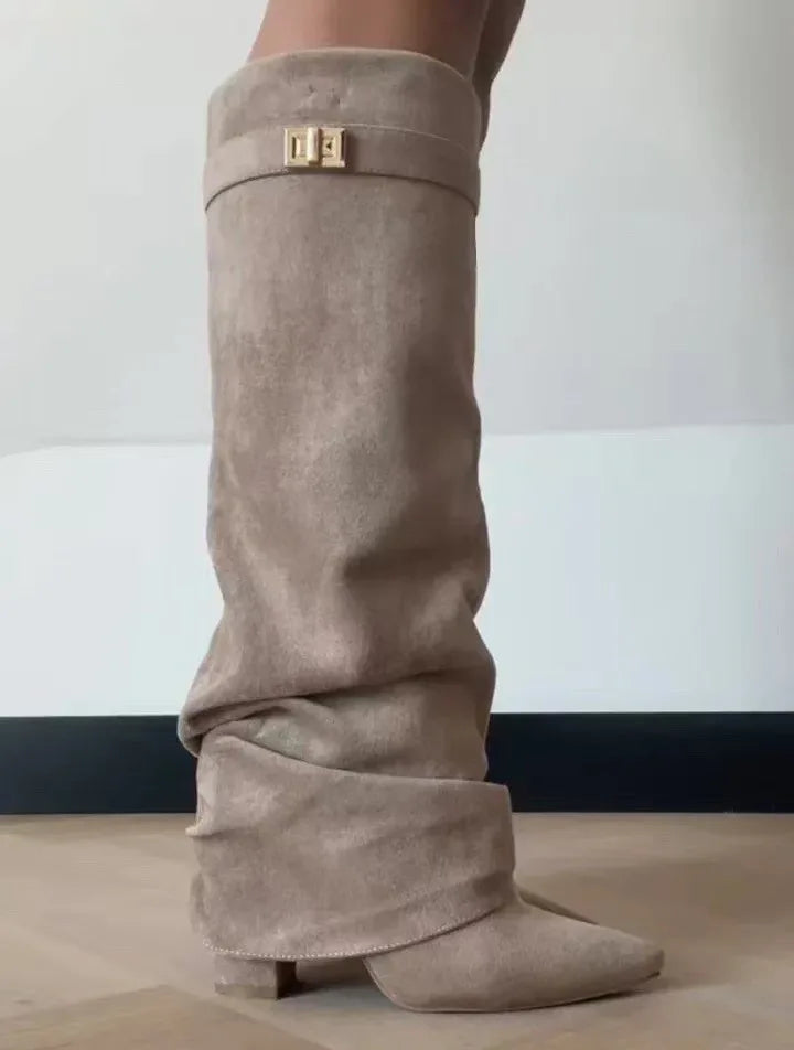Pointed Knee High Boots 🤎