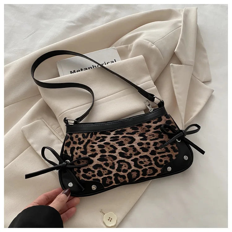 Retro Bow Shoulder Bag