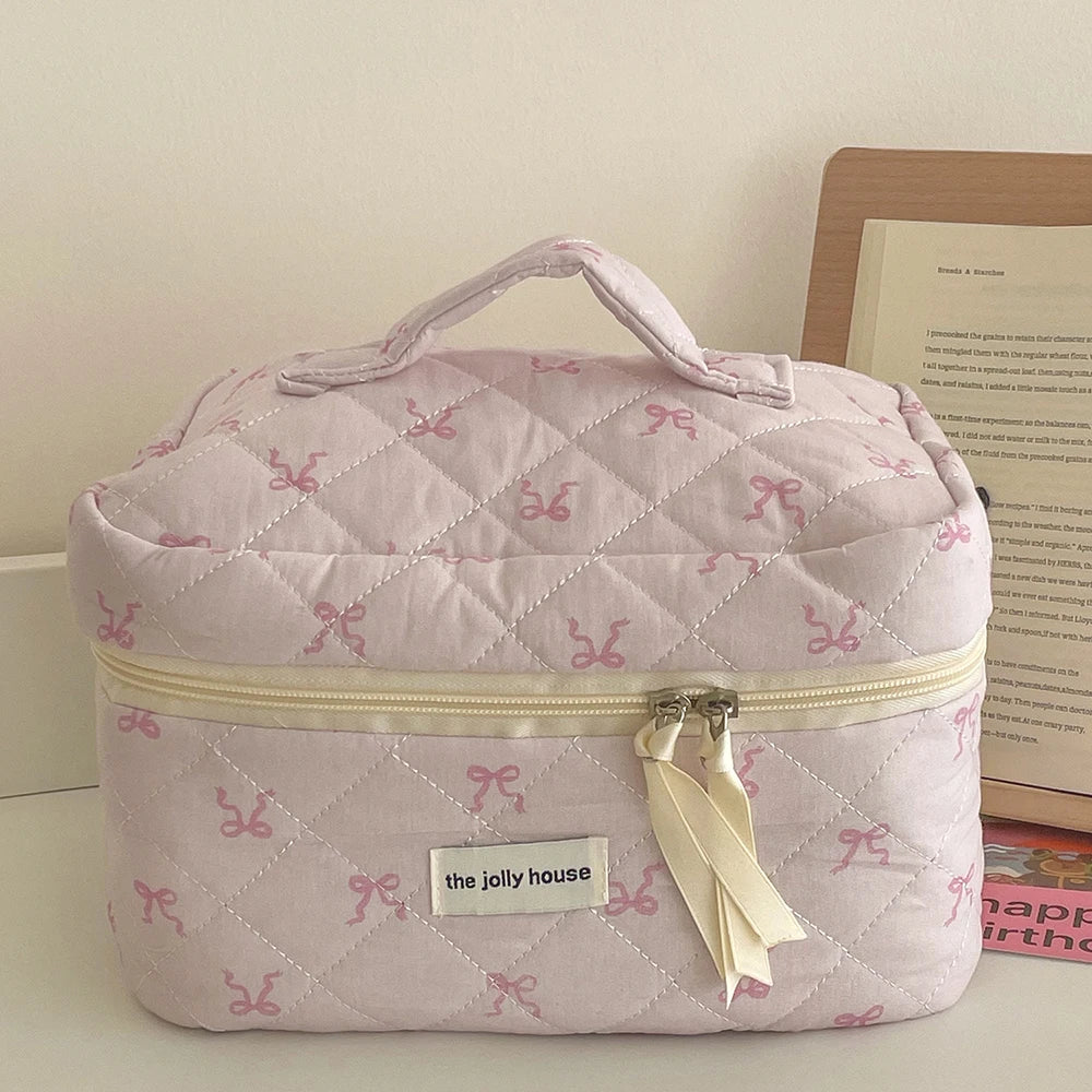 Rosa gesteppte Kosmetiktasche mit Schleifen 🎀