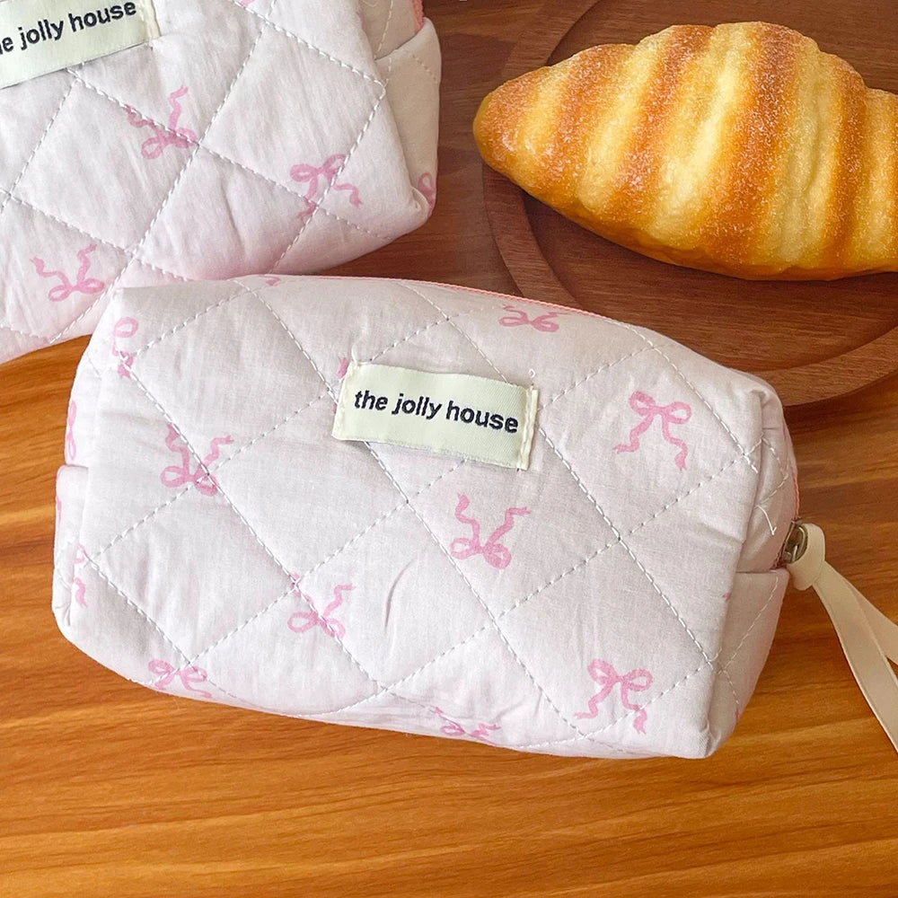 Rosa gesteppte Kosmetiktasche mit Schleifen 🎀