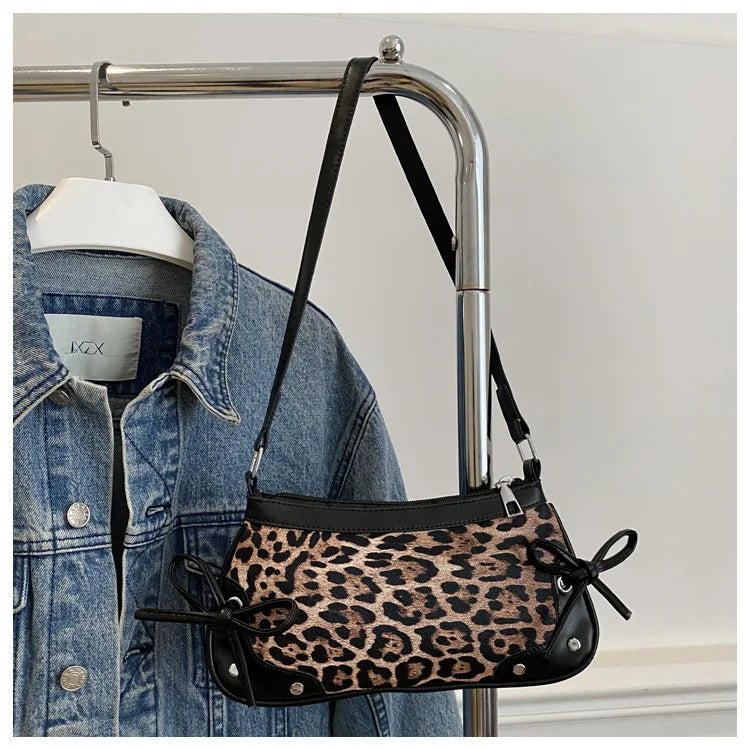 Retro Bow Shoulder Bag