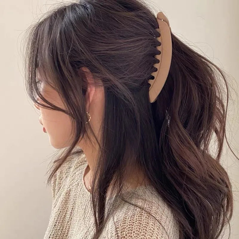 Everyday Banana Hair Clips 🤎