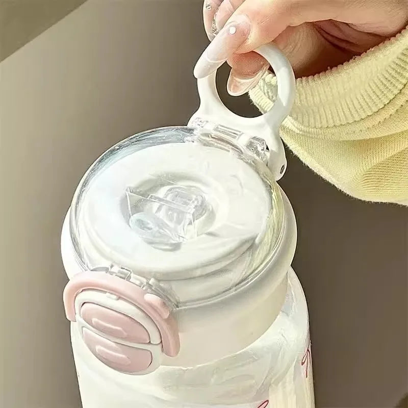 Bow Straw Bottle 🎀