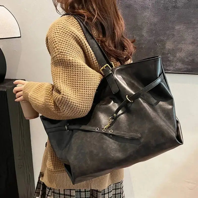Vintage Everyday Tote Bag 🤎
