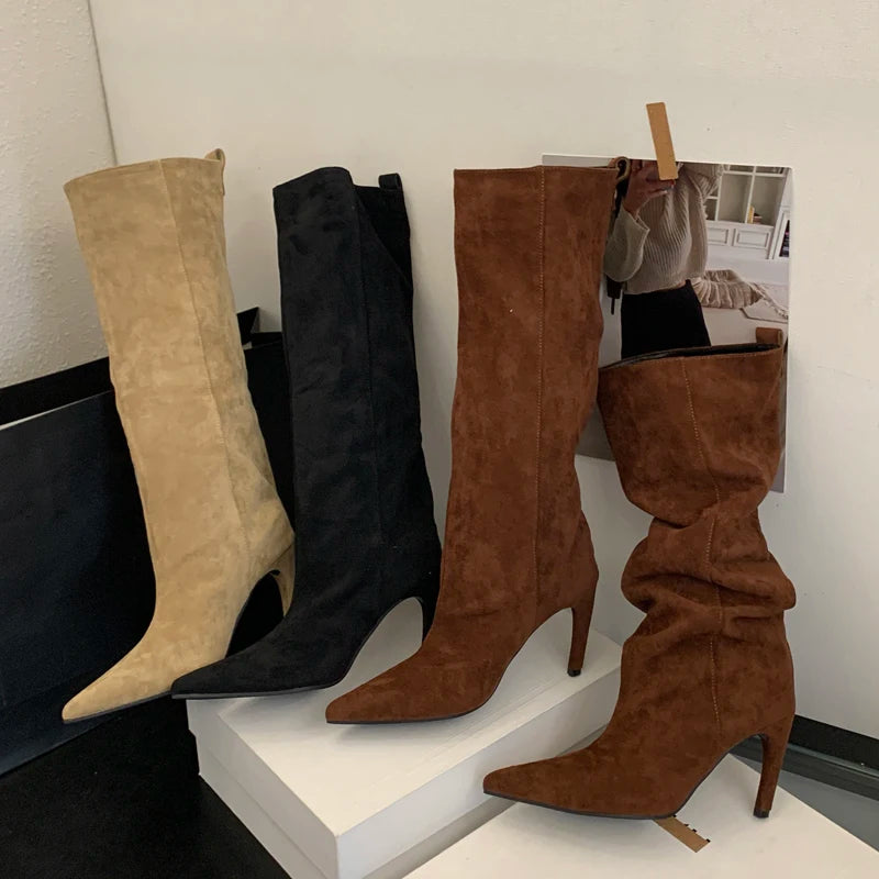 Suede Pointed Knee High Boots 🤎