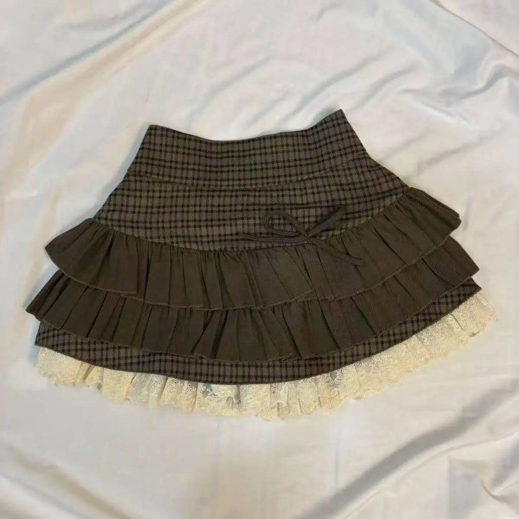 Vintage Lace Ruffle Mini Skirt 🤎