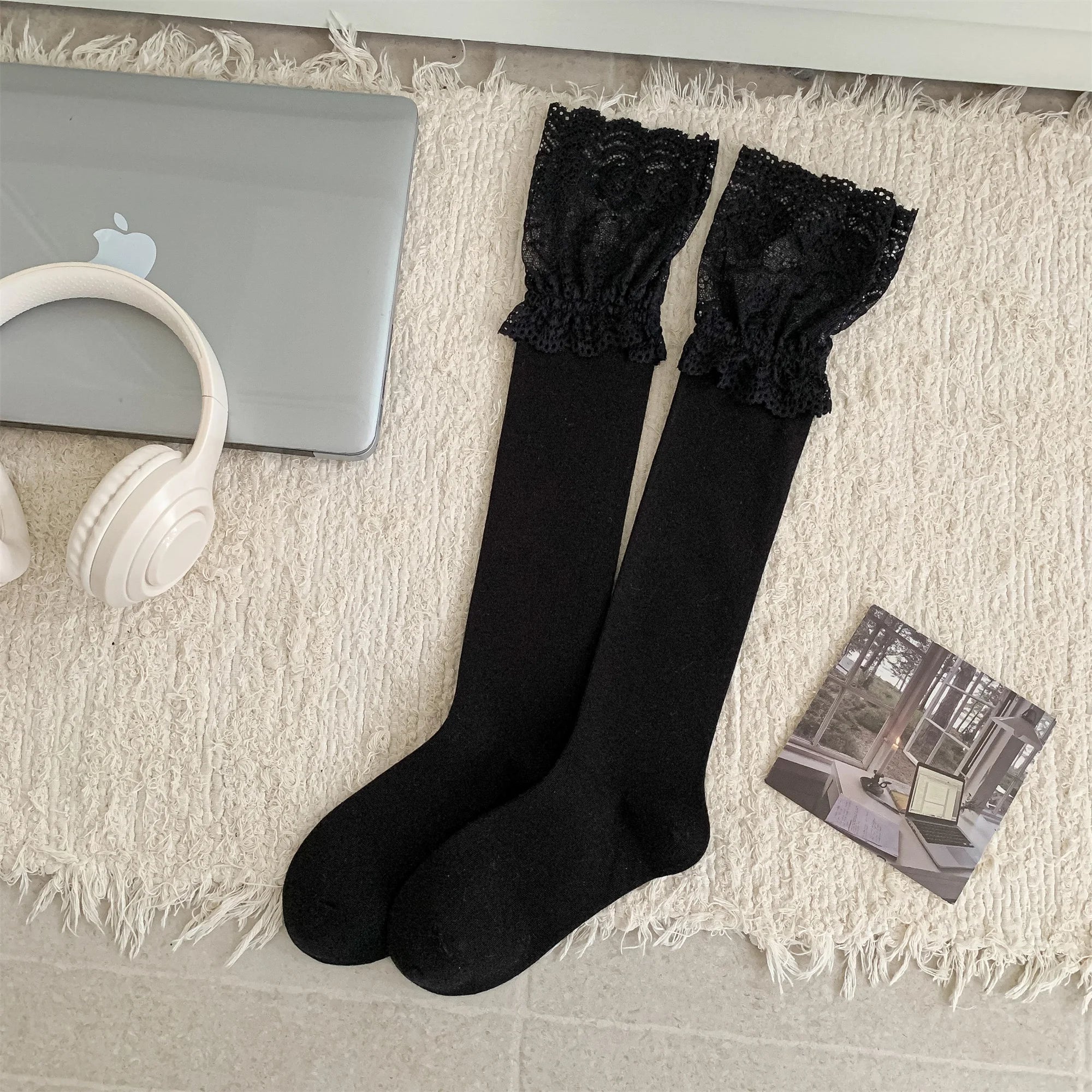 Lace Trim Knee High Socks